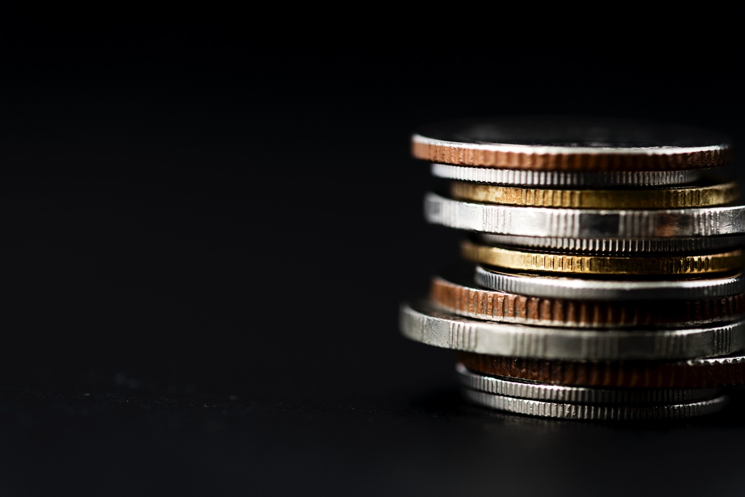 Read more about the article Germania Mint i Mennica Gdańska – liderzy polskiej numizmatyki.